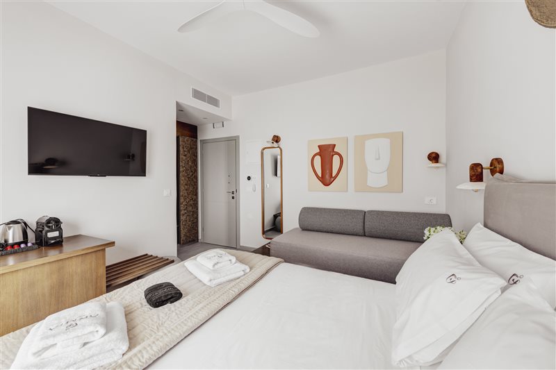 Deluxe Sea View Room with Balcony & Sofa Bed at Armia Experience Hotel, Vári, Sýros